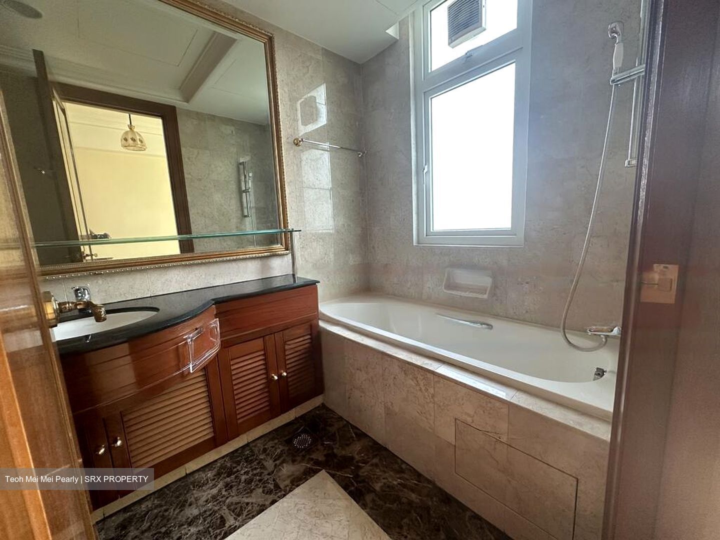 Chelsea Gardens (D10), Condominium #437666841